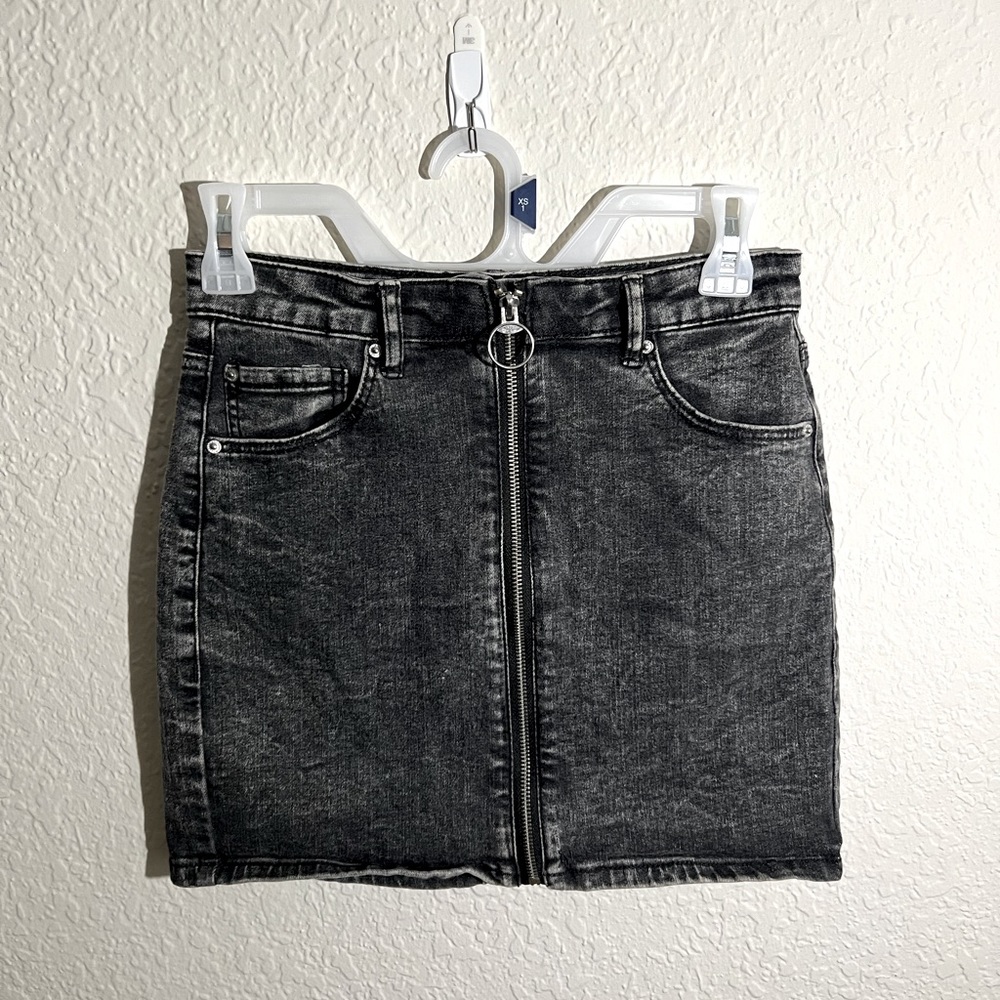 Garage Jean mini shirt size small